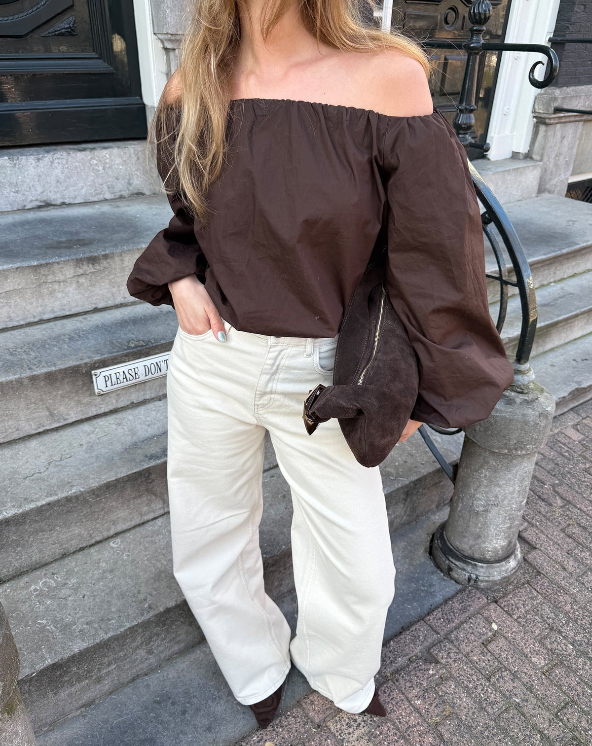 OFF SHOULDER PUFF SLEEVE TOP BRUIN