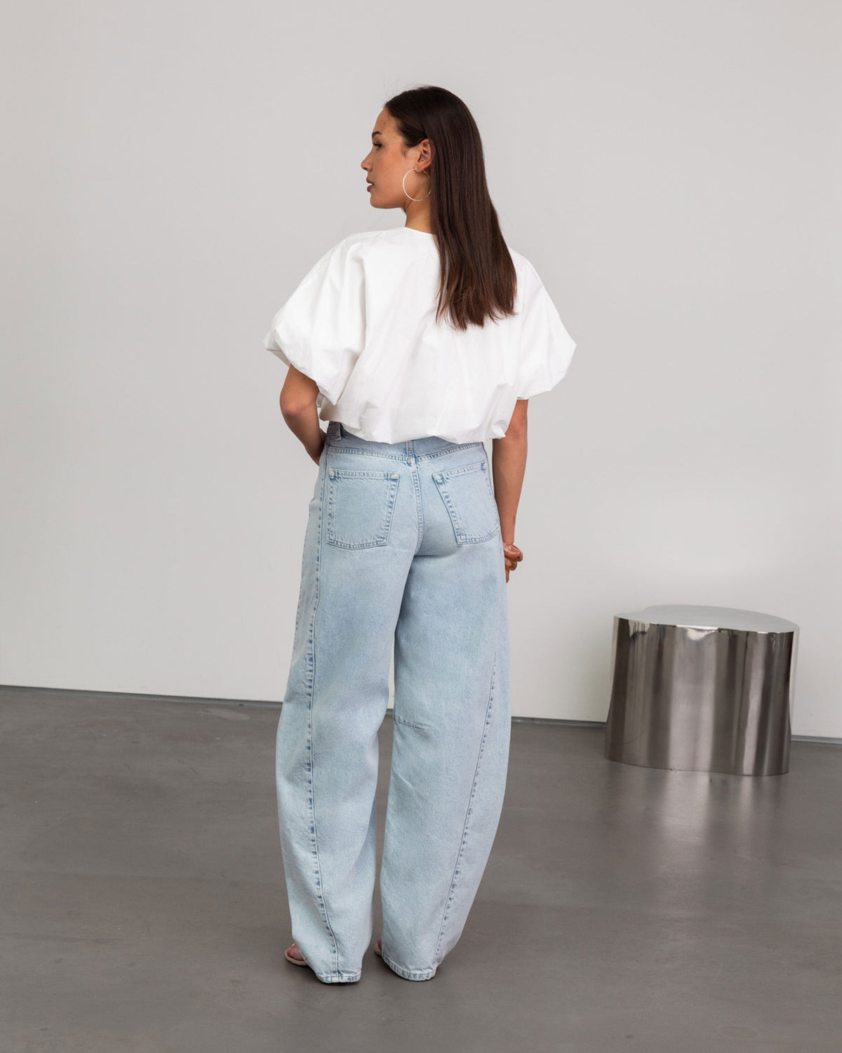 CHARLEY BUBBLE HEM TOP WIT