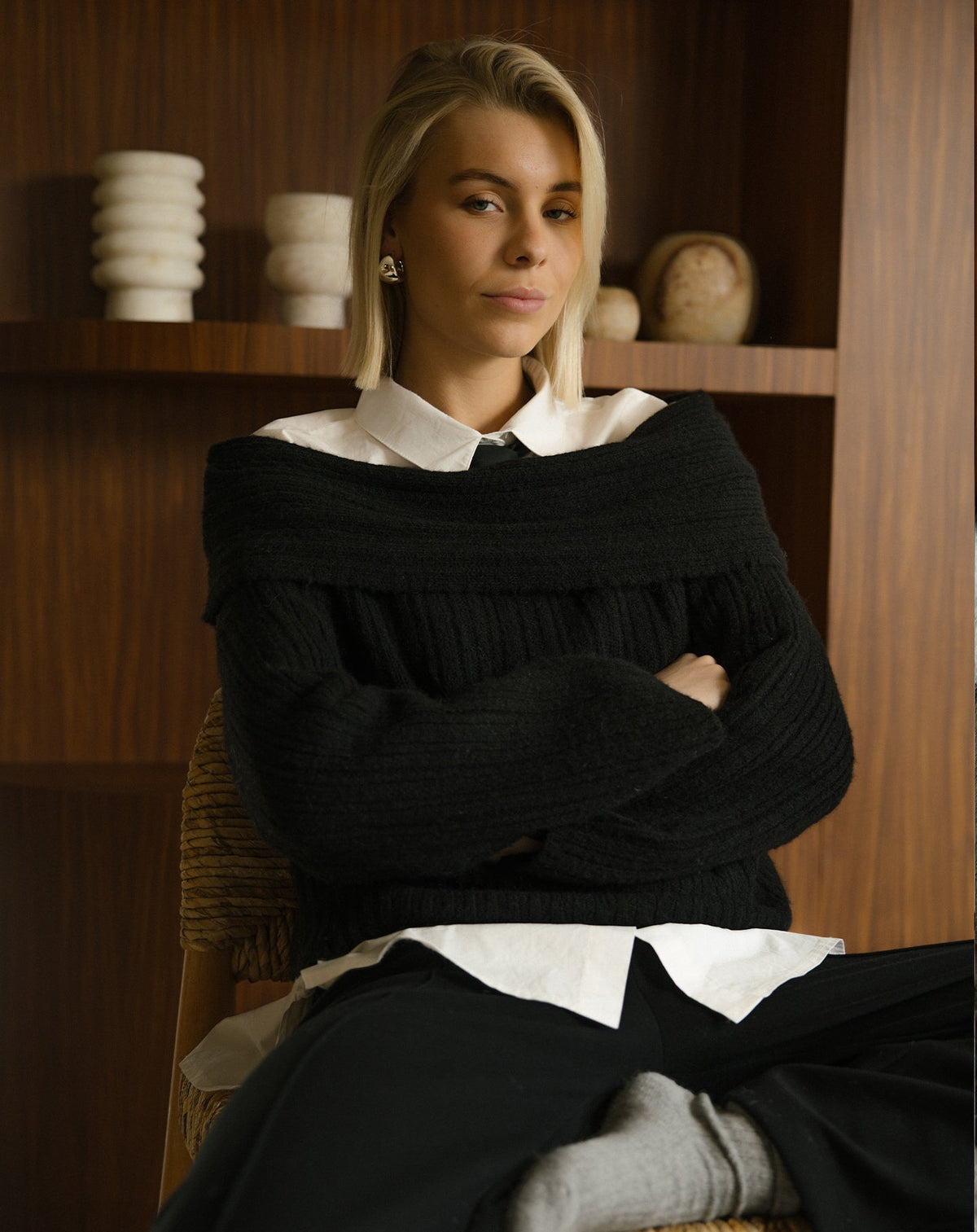 YARA OFF SHOULDER KNIT ZWART