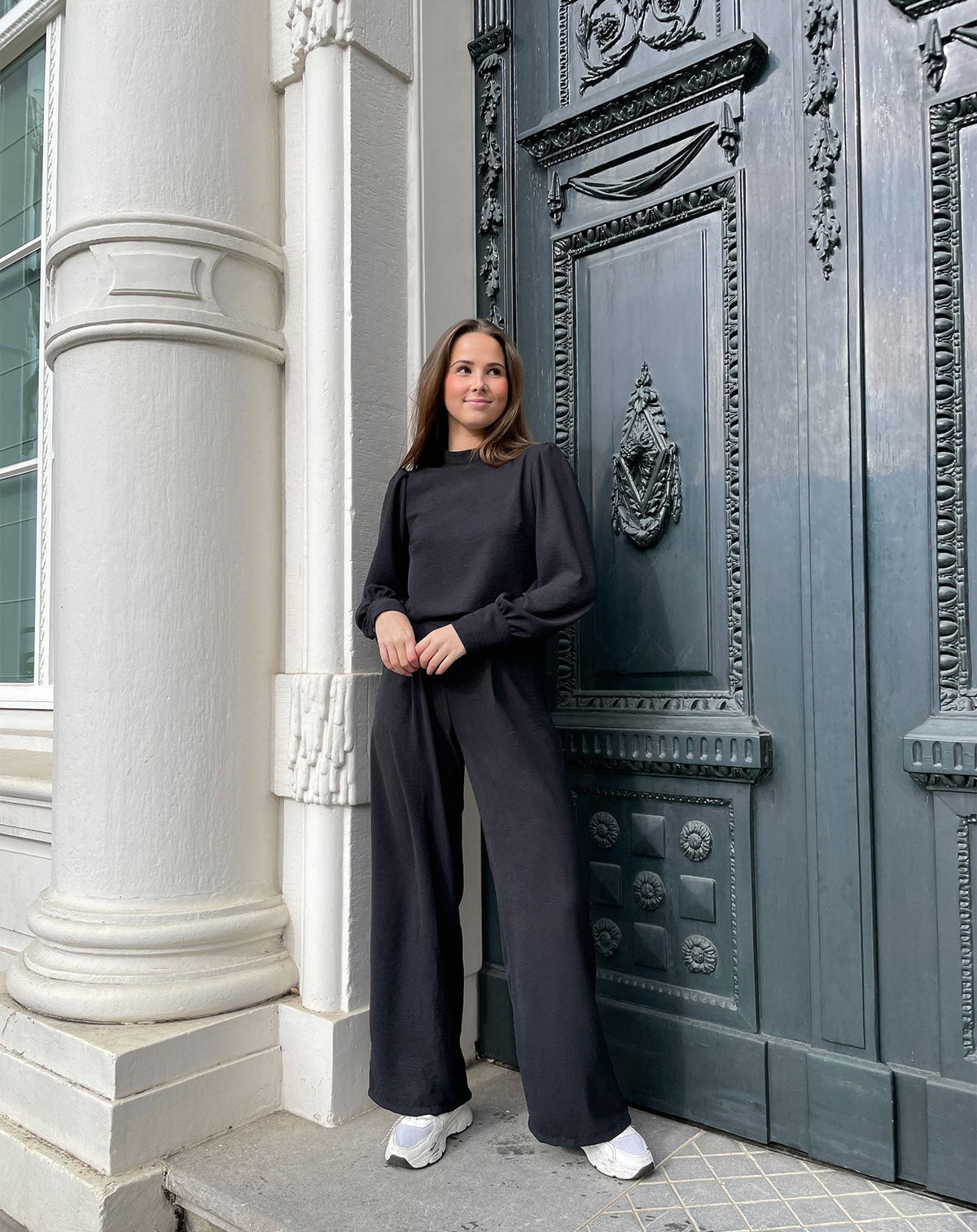 JULIE LONG SLEEVE TOP ZWART