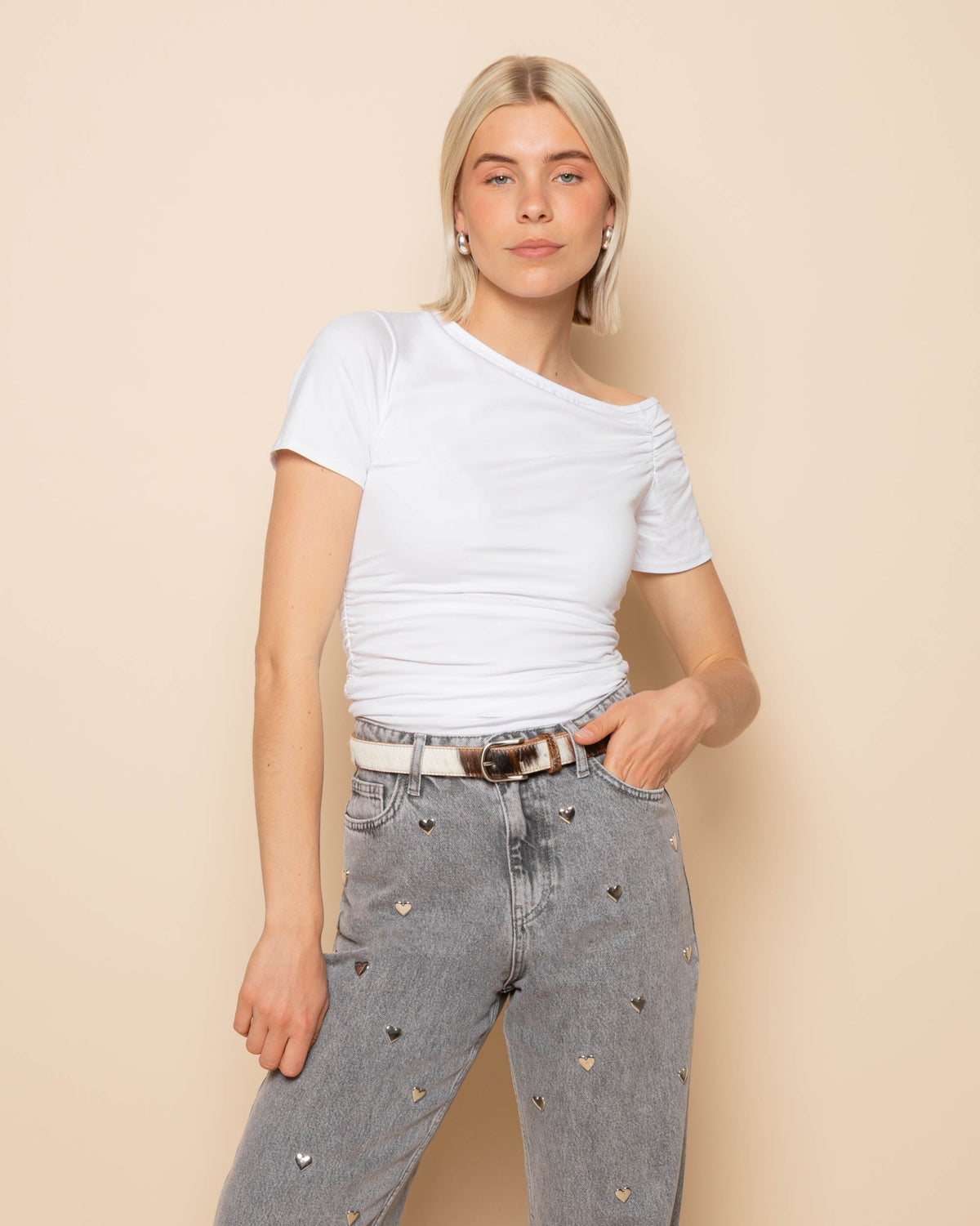 TAMAR OFF SHOULDER SHORT SLEEVE TOP WIT