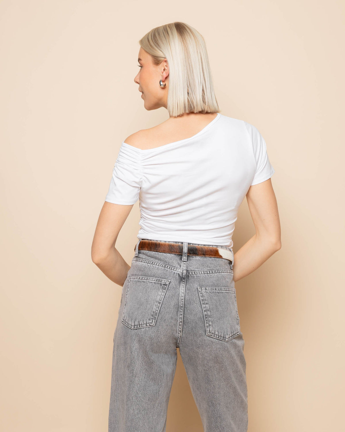 TAMAR OFF SHOULDER SHORT SLEEVE TOP WIT