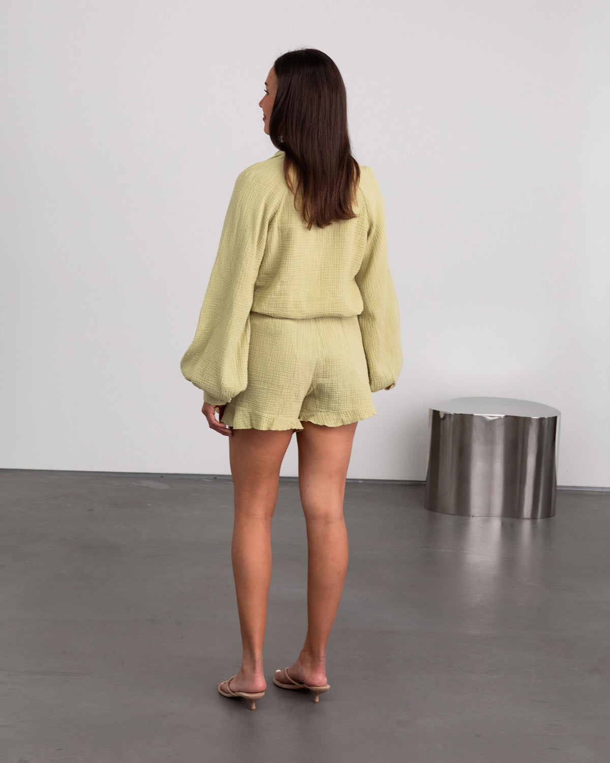 MOUSSELINE BLOUSE LICHT OLIJFGROEN