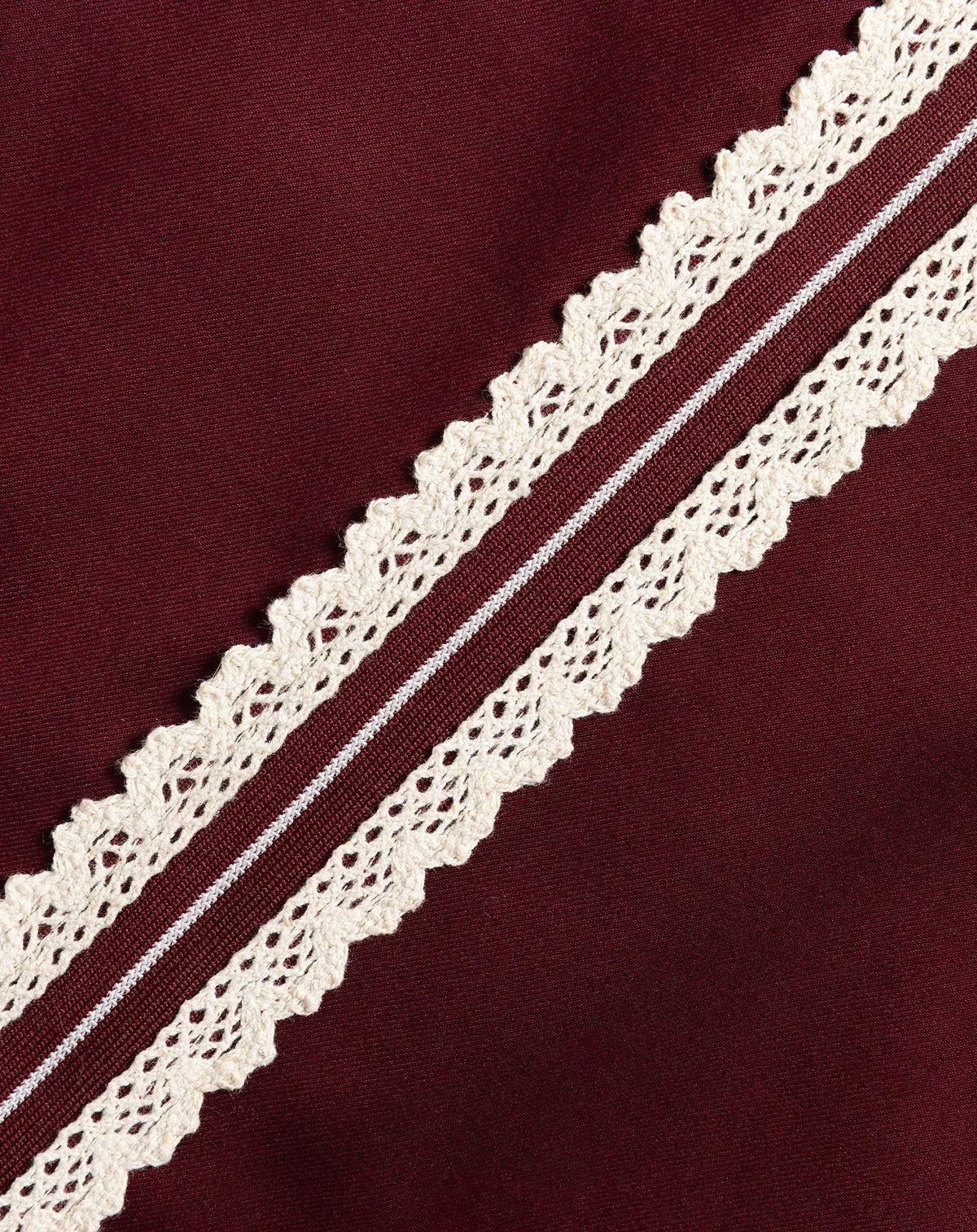 CROCHET TAPE PANTALON TALL BURGUNDY