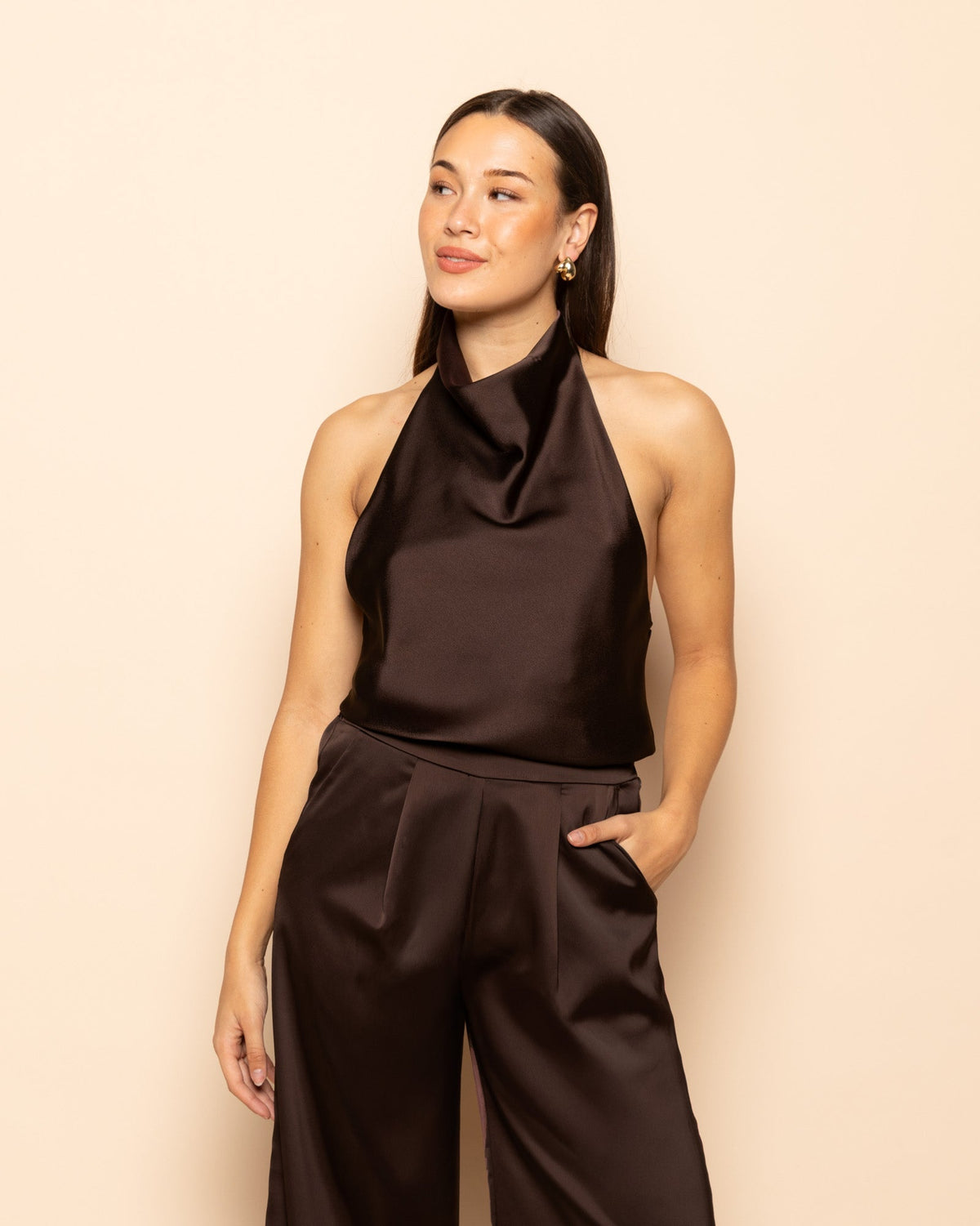 SATIN HALTER TOP BRUIN