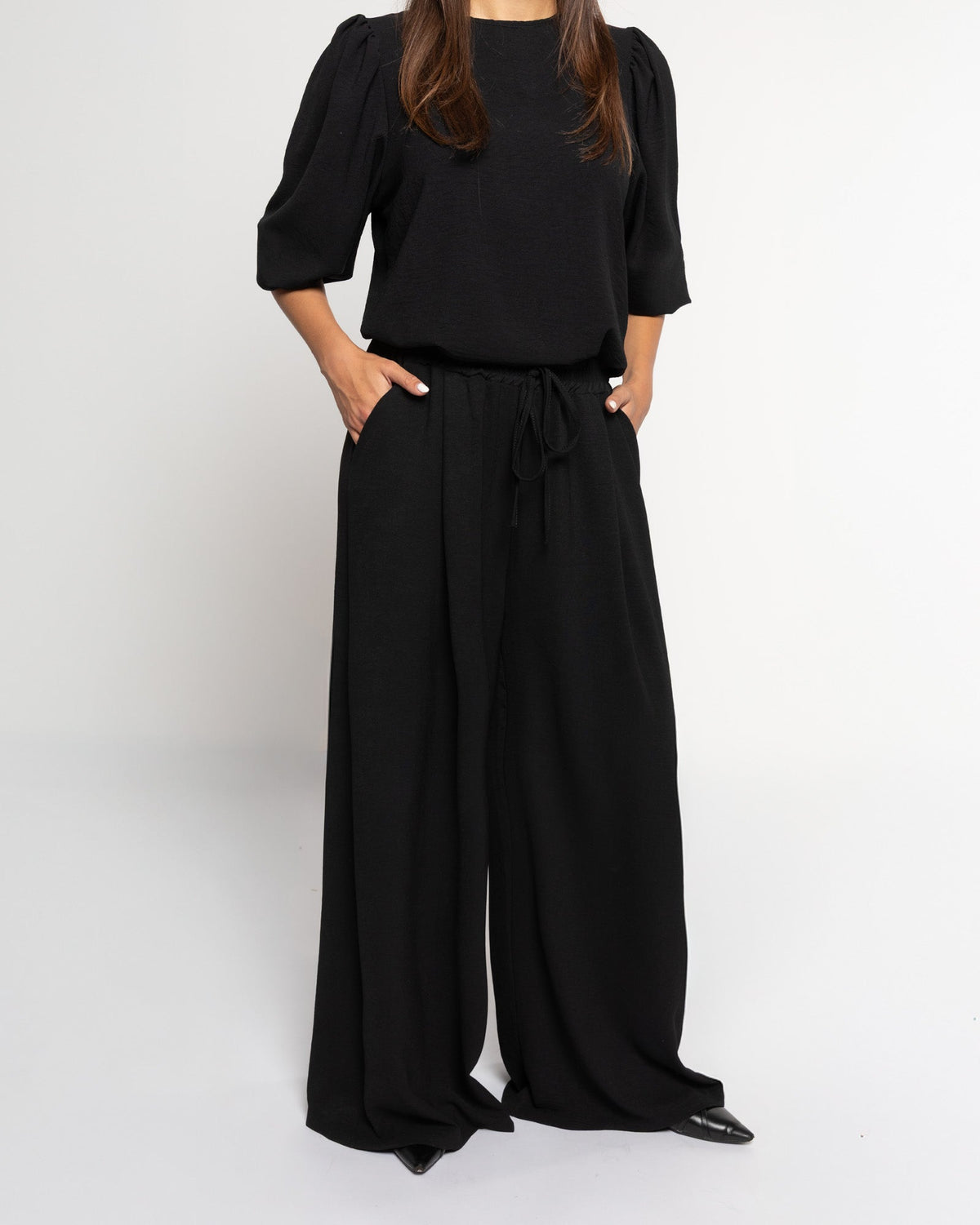 JULIE WIDE LEG PANTALON PETITE ZWART