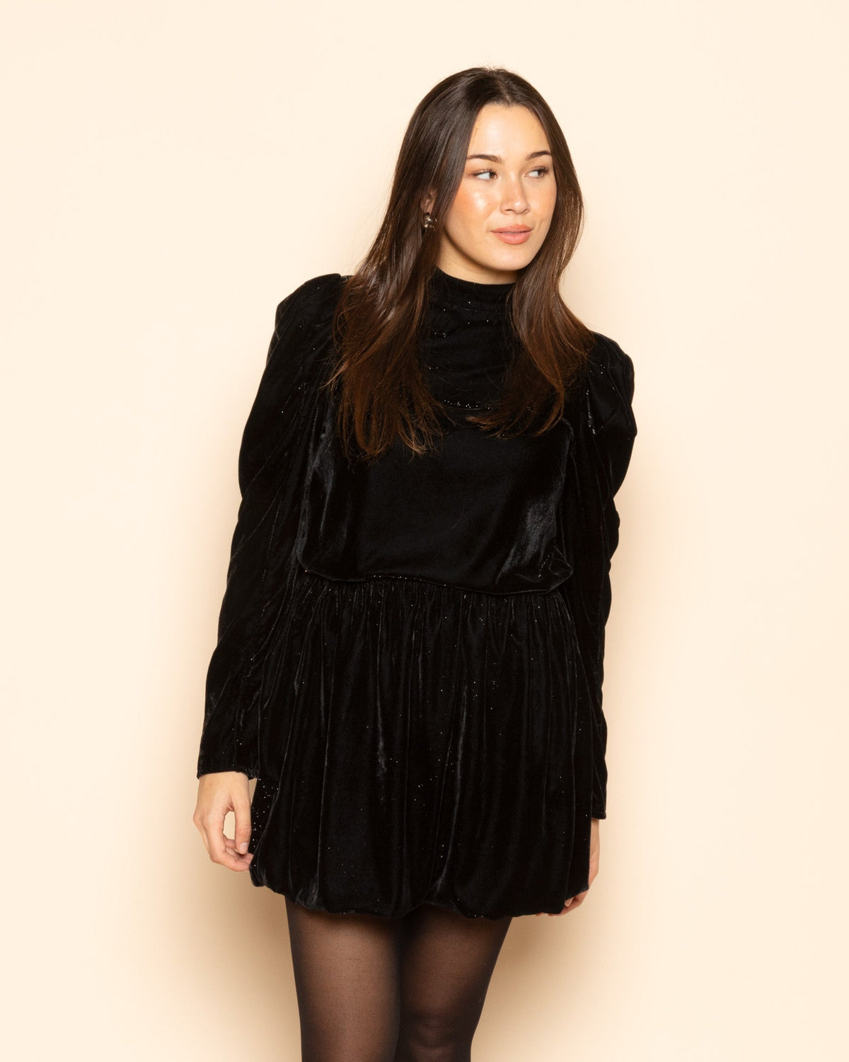 VELVET GLITTER BUBBLE HEM SKIRT ZWART