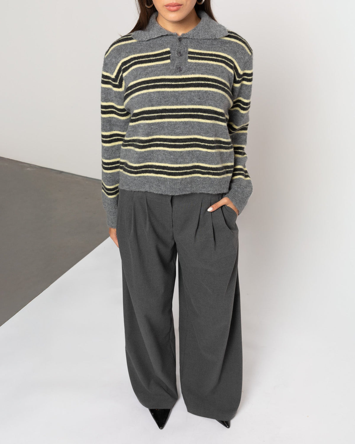STRIPE KNITTED POLO BOTERGEEL