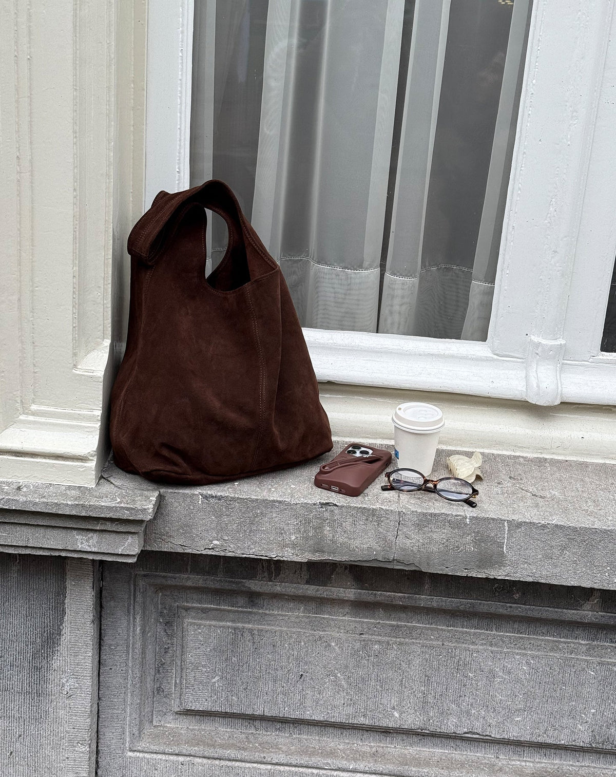 KAYLA SUEDE SHOPPER BRUIN