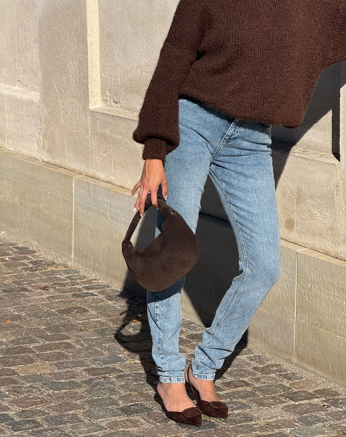 MIMMI KNOTTED SUEDE BAG BRUIN