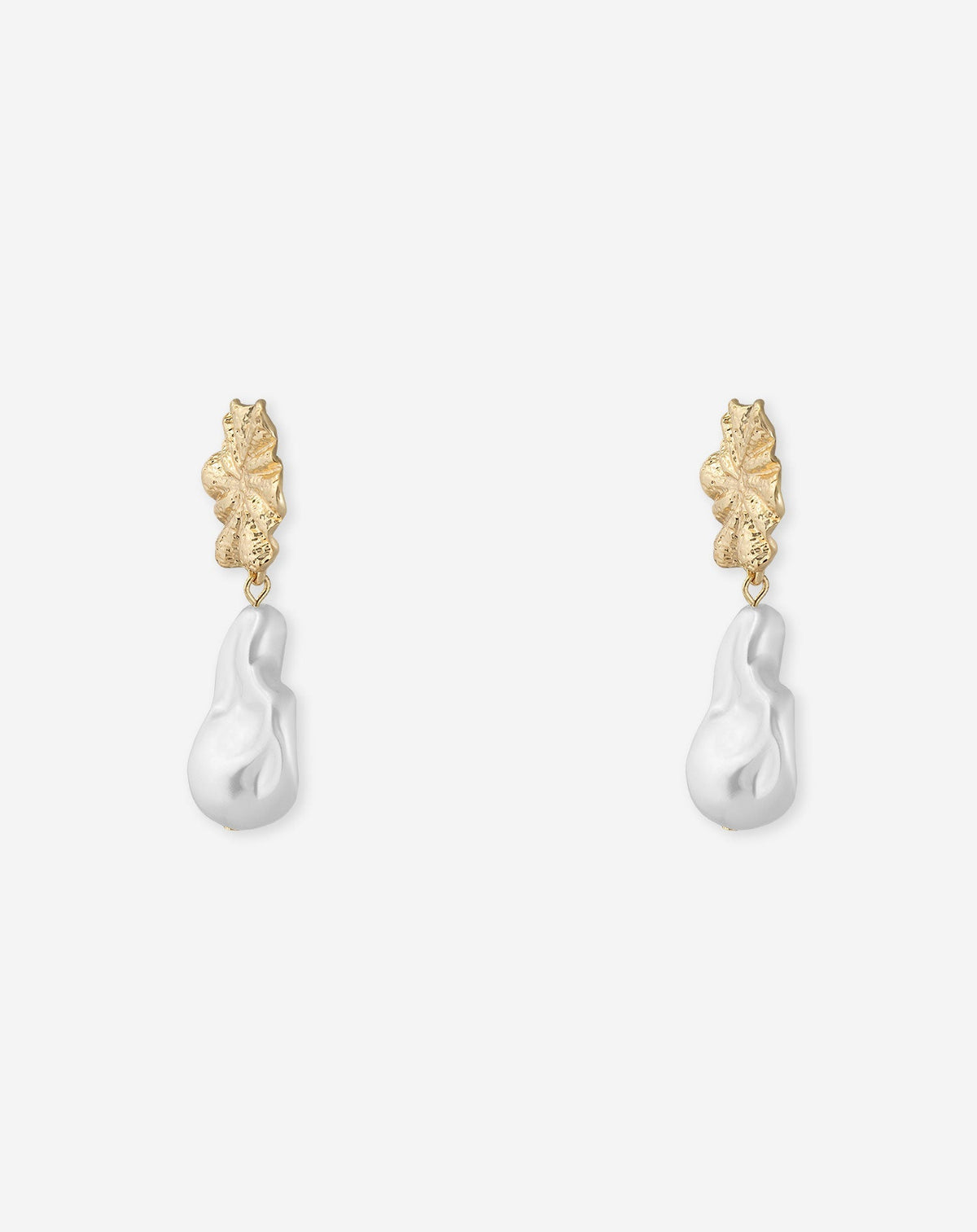 ROSY PEARL EARRINGS