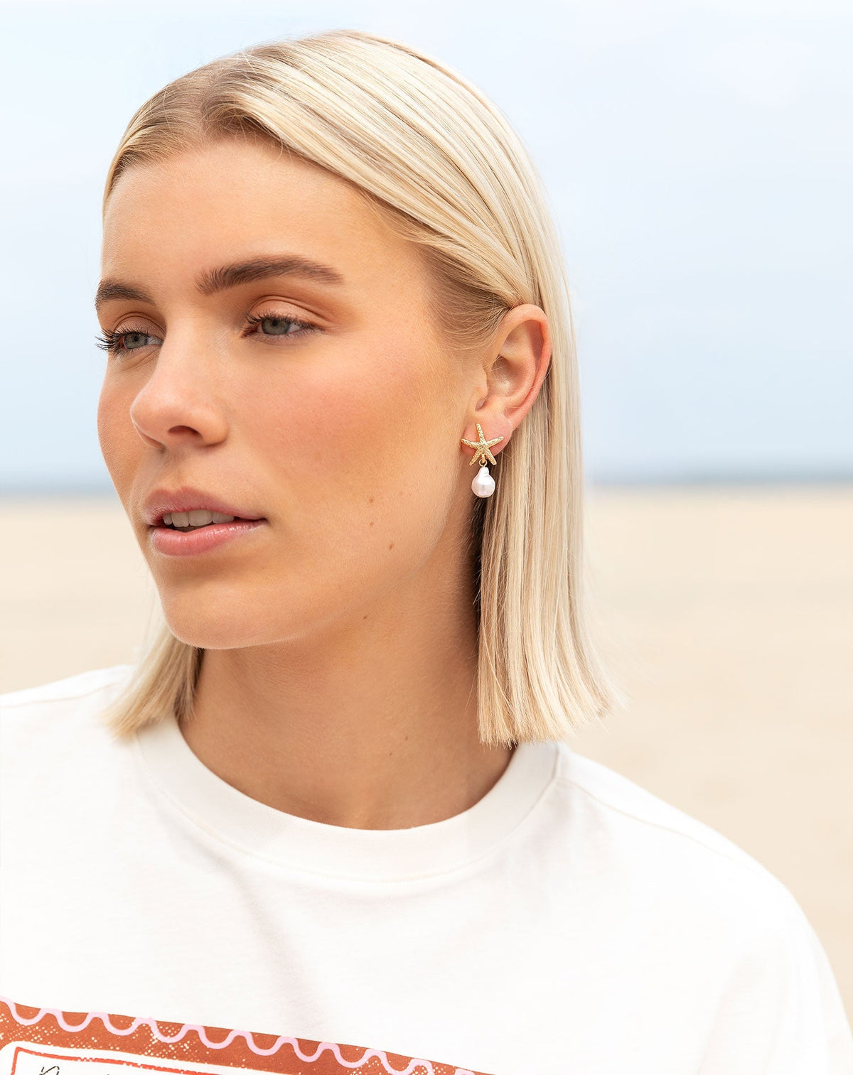 SMALL SEASTAR EARRINGS