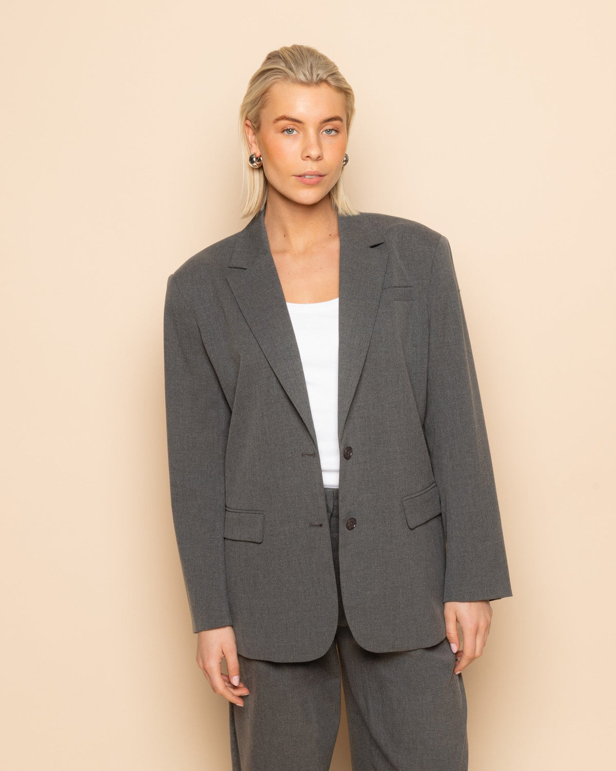 SOFIE PANTALON TALL GRIJS