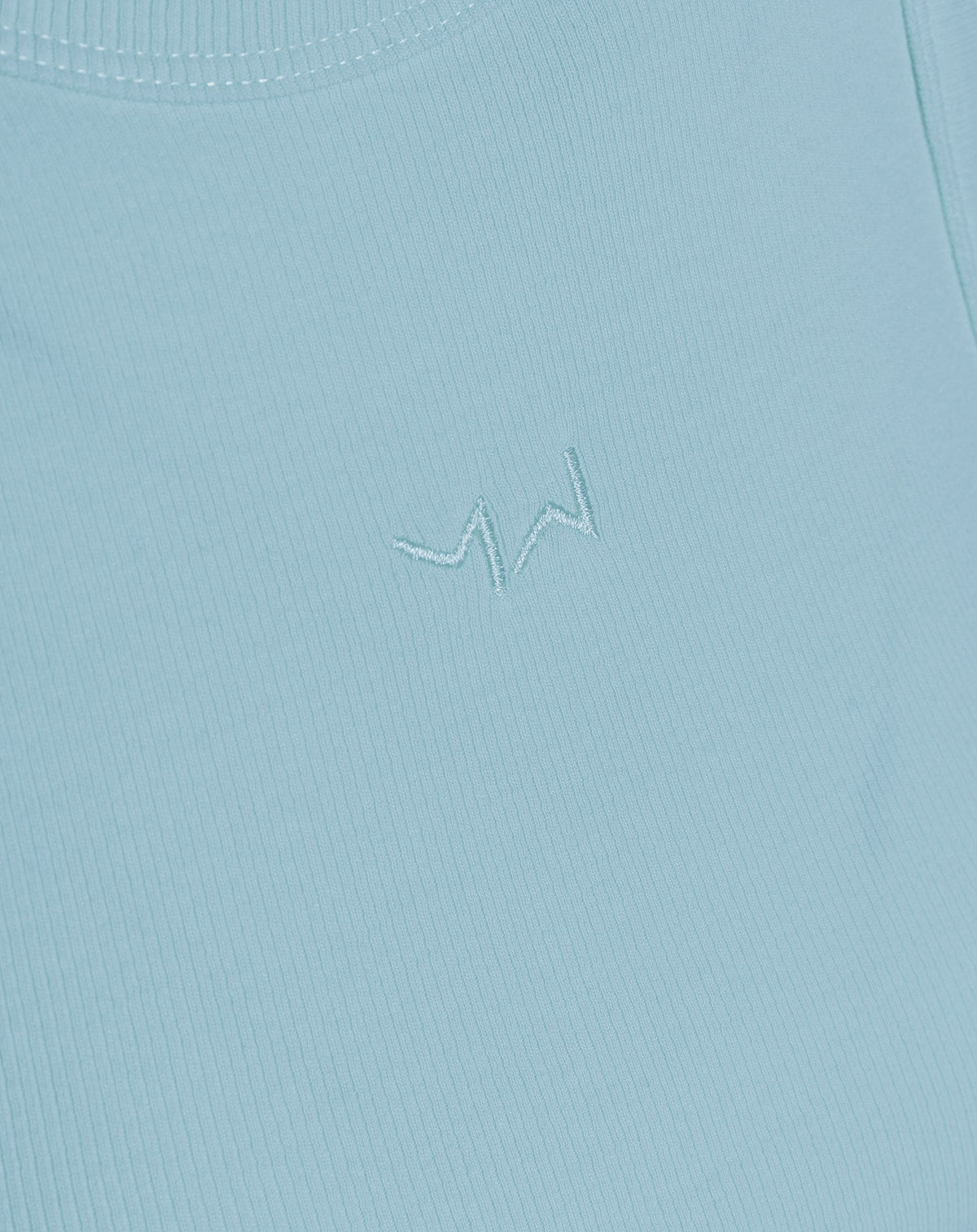 RACERBACK EMBROIDERY TOP LICHTBLAUW