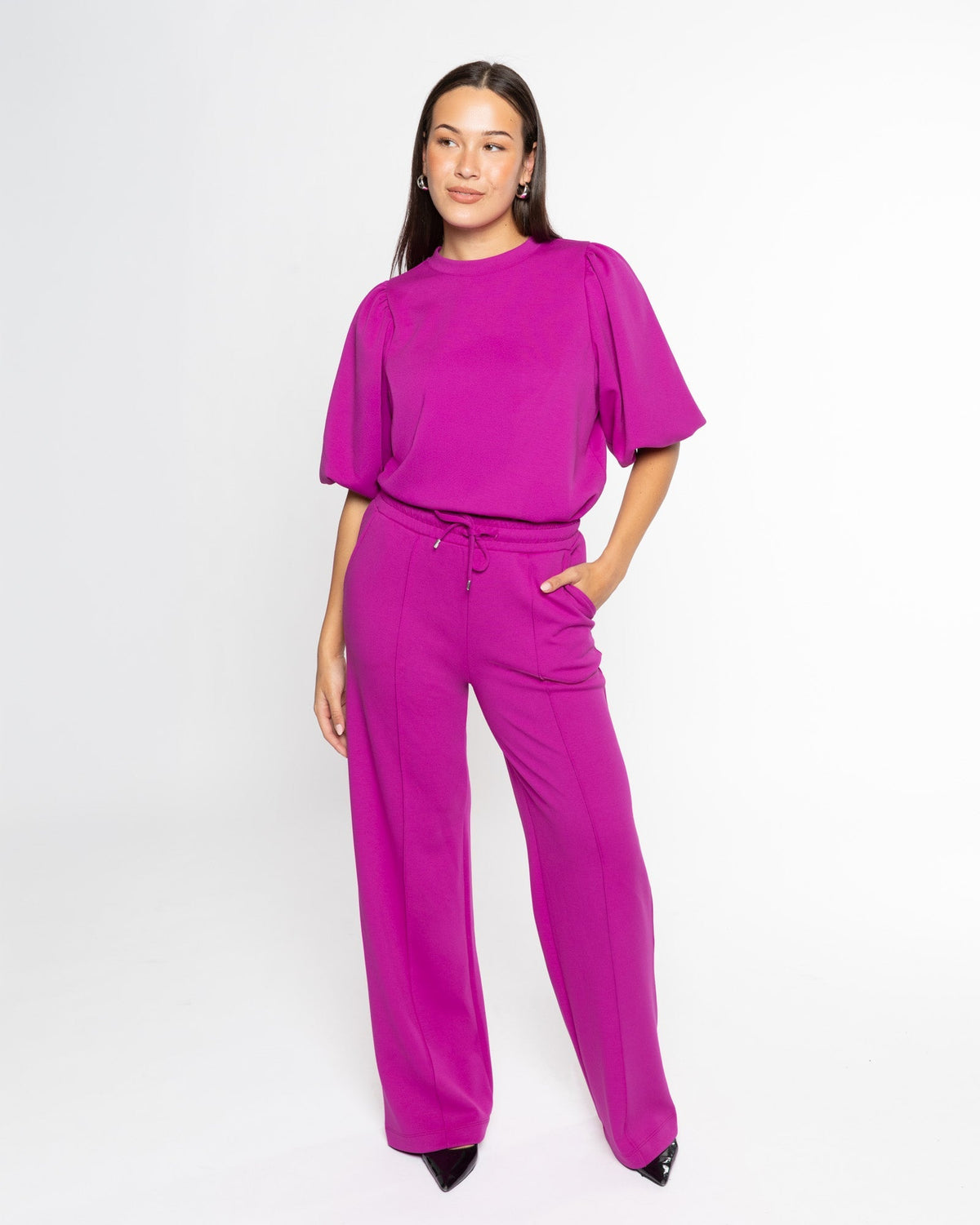 SCUBA PINTUCK PANTS MAGENTA