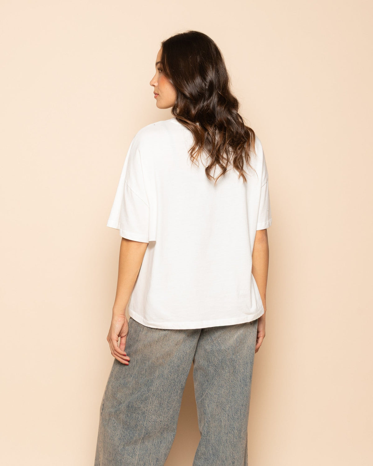 BASIC OVERSIZED TEE WIT