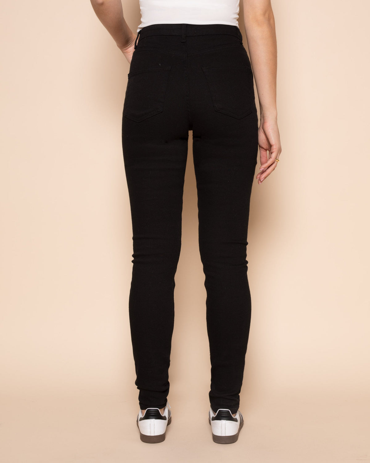 SKINNY JEANS ZWART