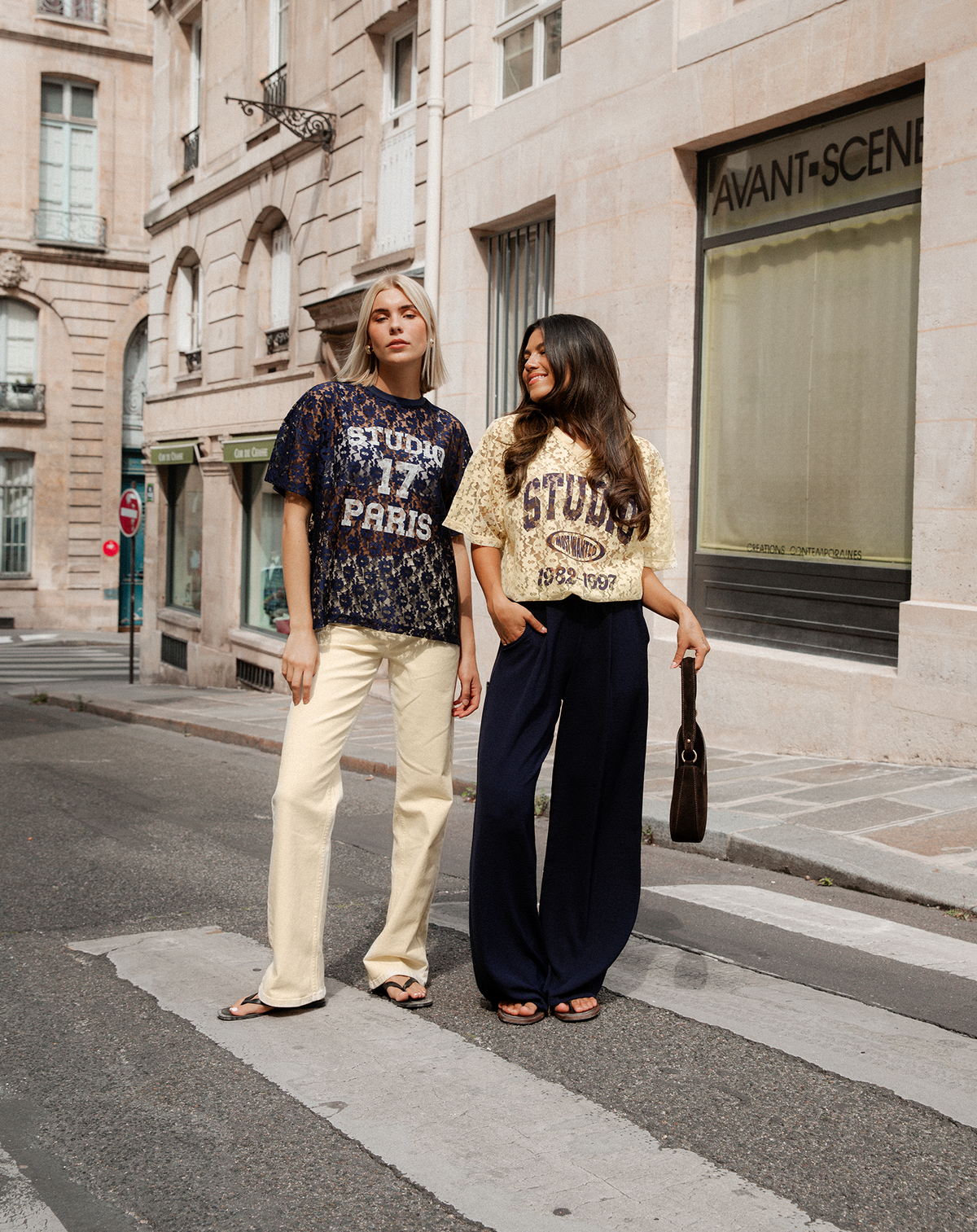 LACE STUDIO PARIS OVERSIZED TEE MARINEBLAUW