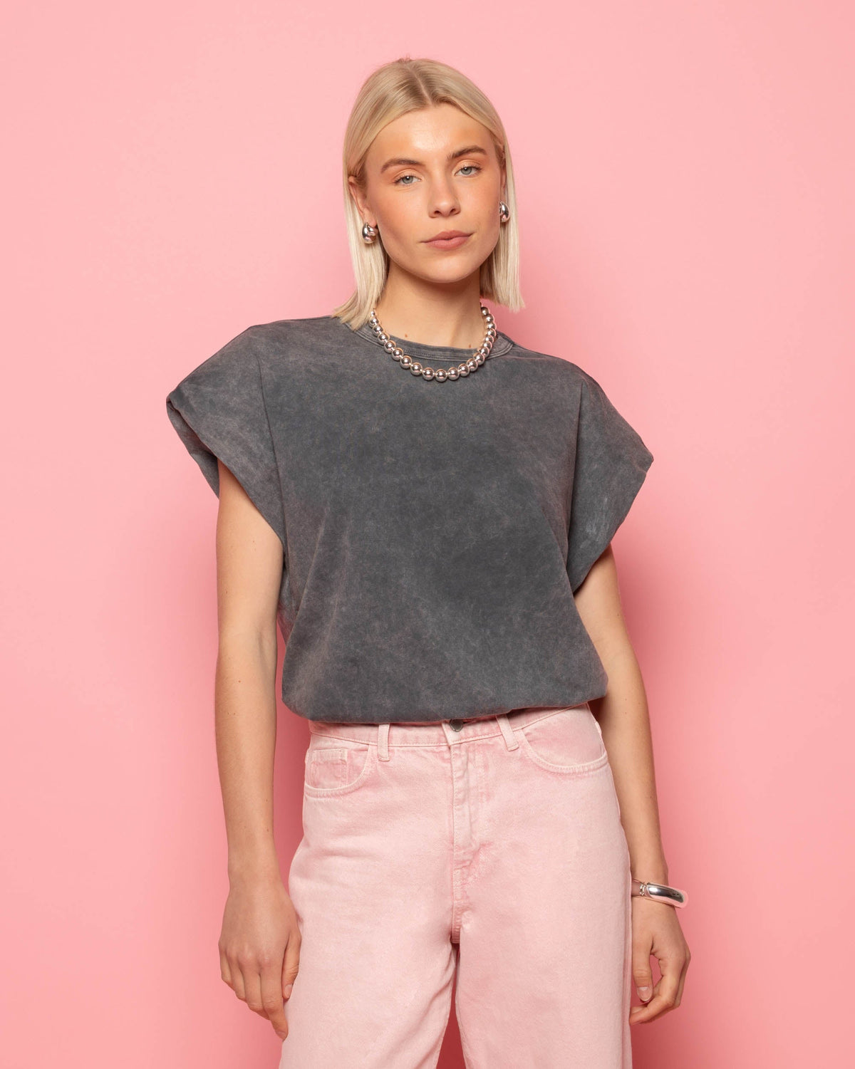 PADDED TEE ACID GRIJS