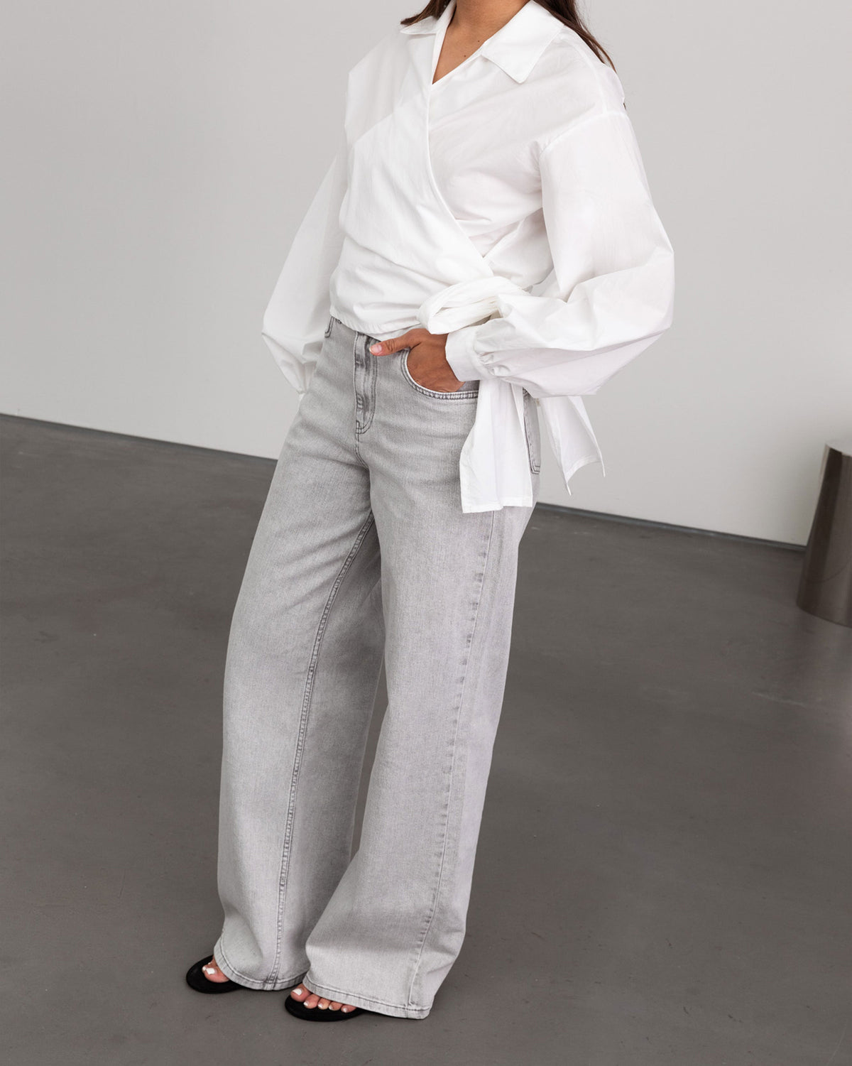 POPLIN WRAP KNOT BLOUSE WIT