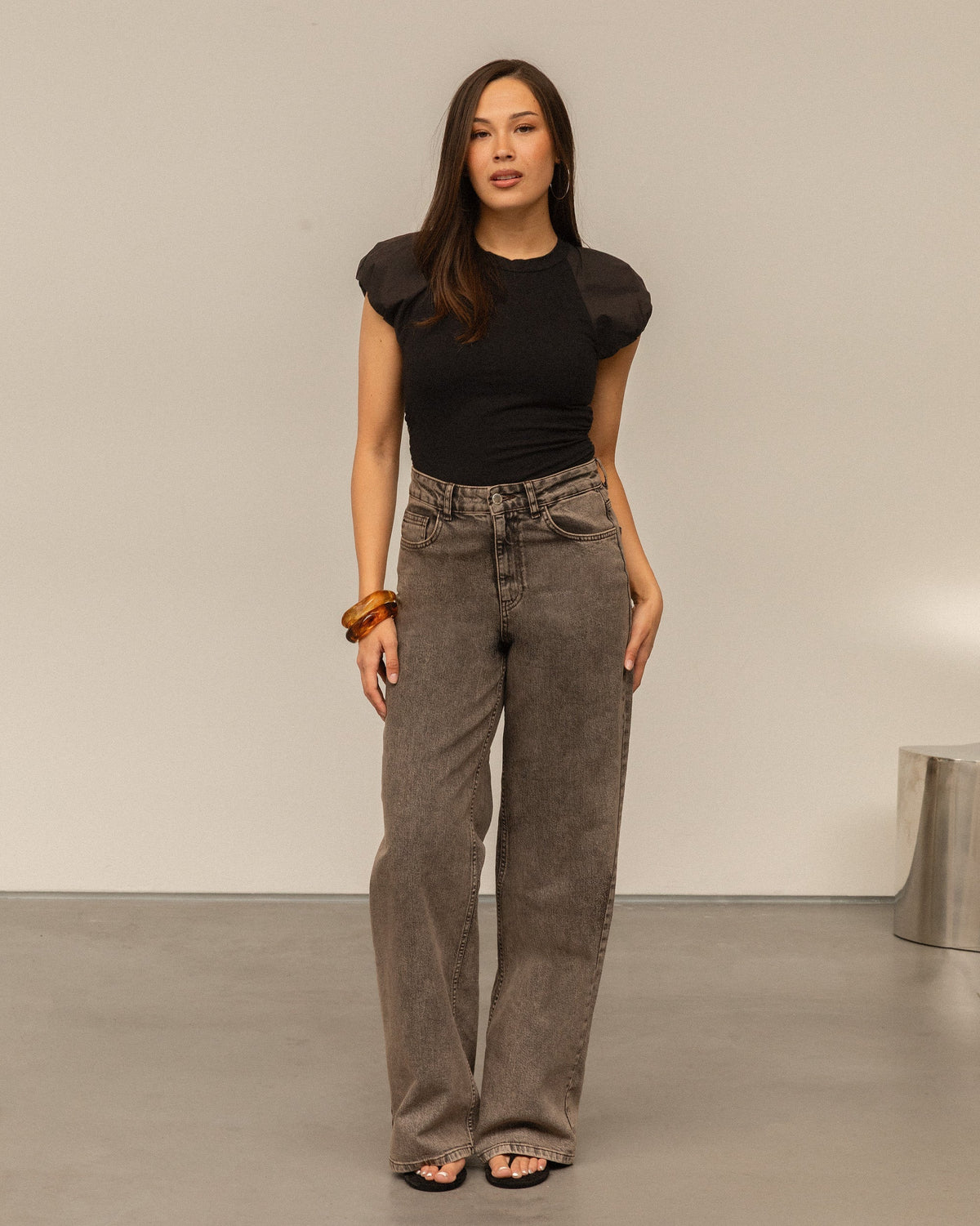 COMFORT WIDE LEG JEANS TINTED GRIJS