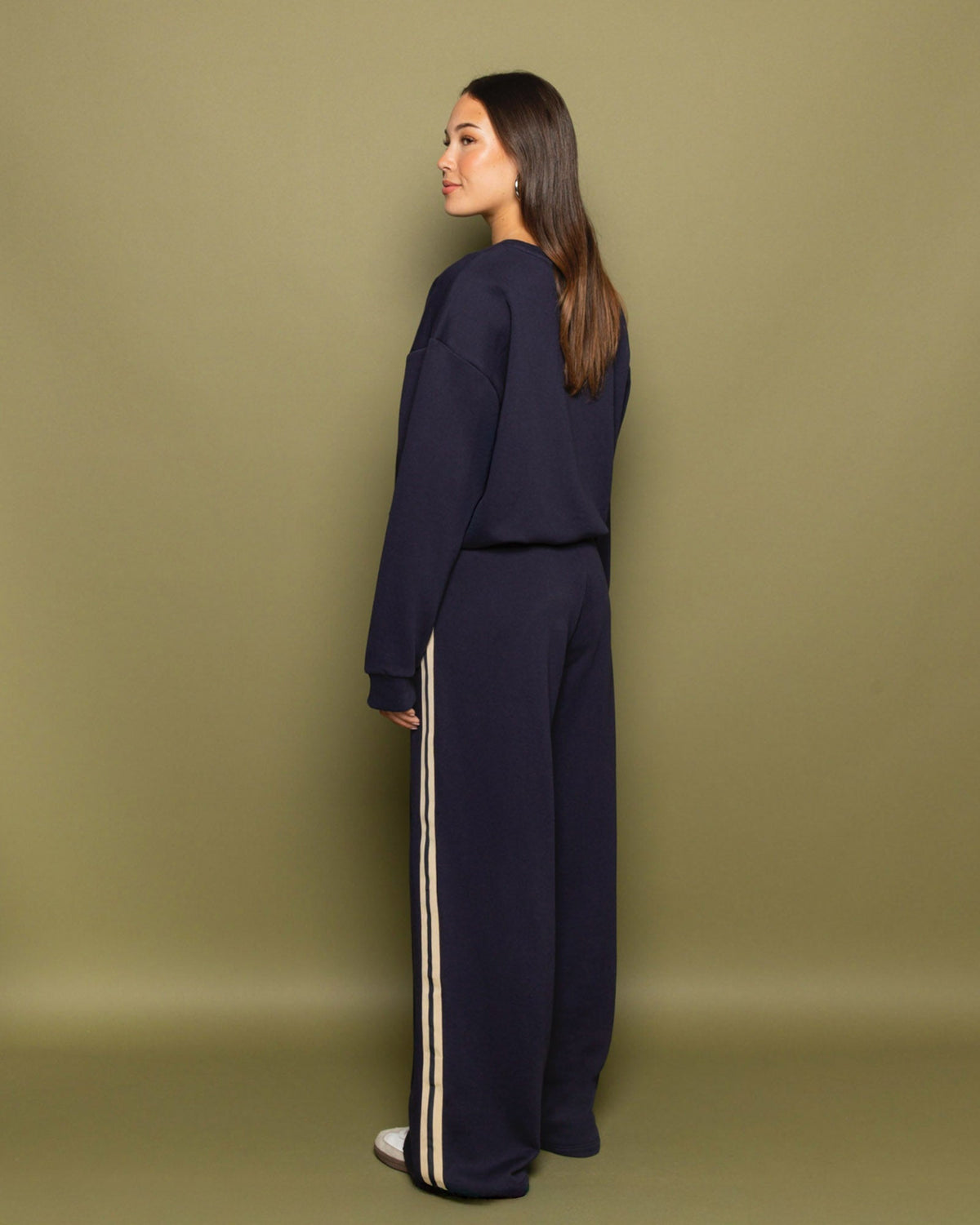 WIDE LEG TAPE SWEAT PANTS MARINEBLAUW