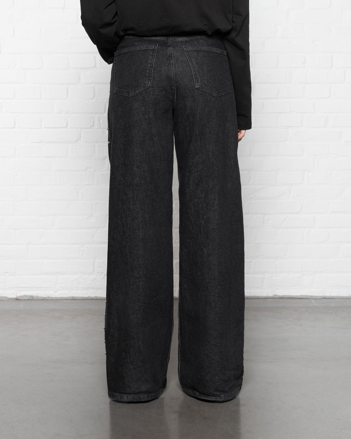 STUD COMFORT WIDE LEG JEANS DONKERGRIJS