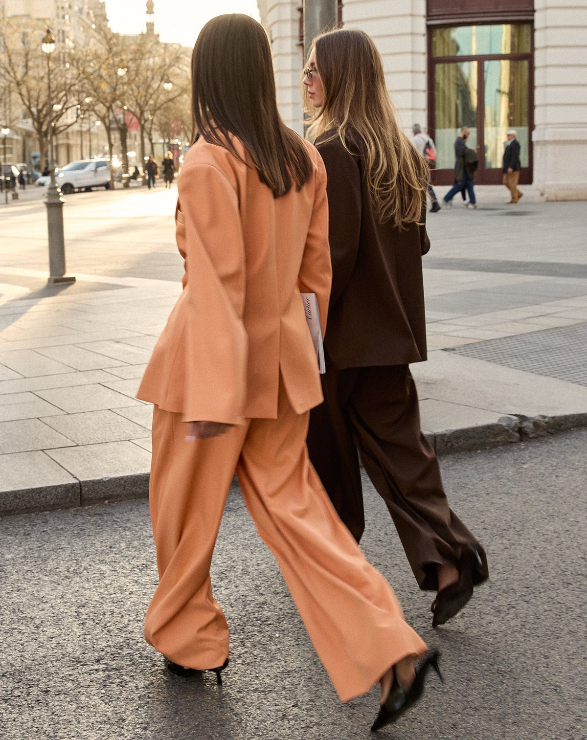 LORNA PLEATED WIDE LEG PANTALON ZACHT ORANJE