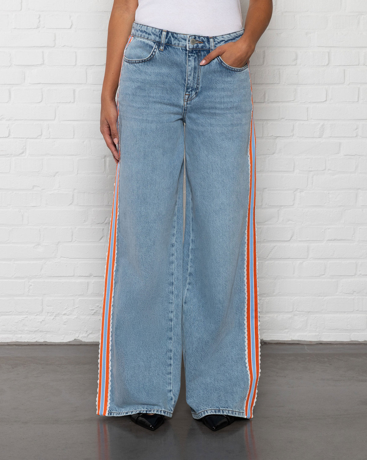 CROCHET TAPE WIDE LEG JEANS ORANJE