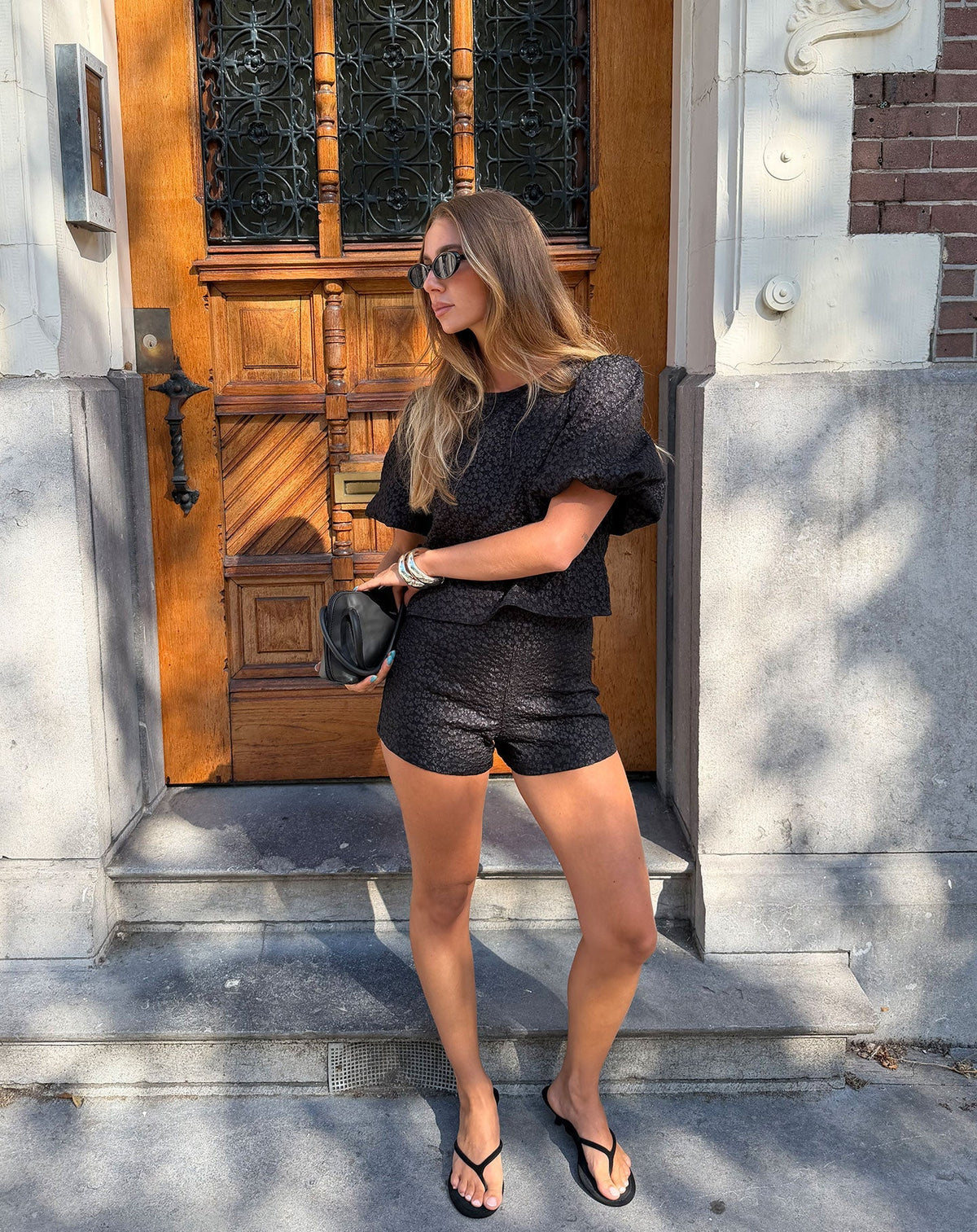 BETTY FLOWER JACQUARD SHORTS ZWART