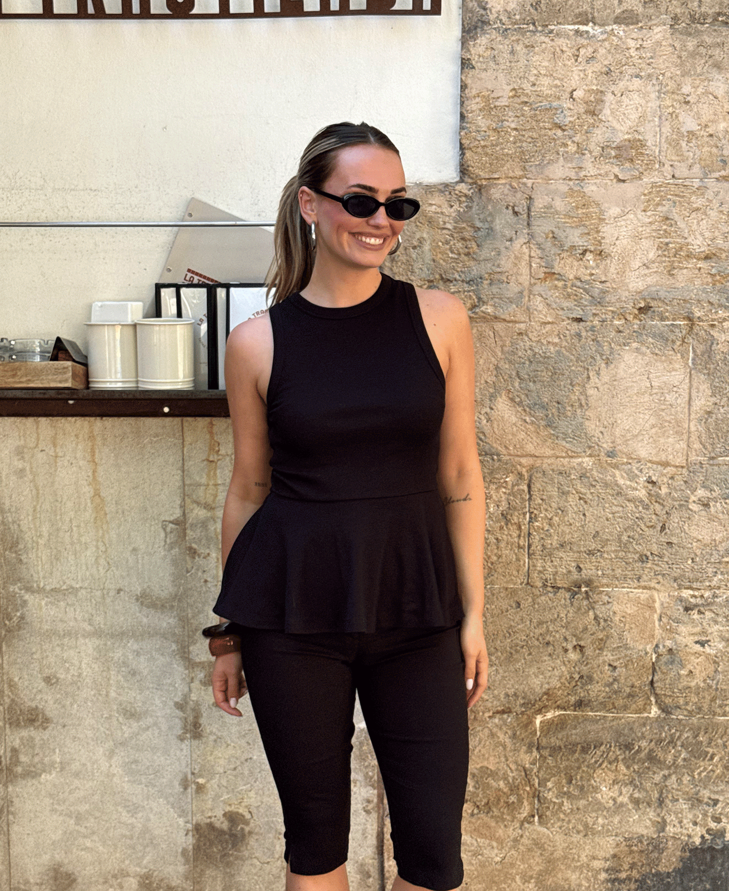 PEPLUM SINGLET ZWART