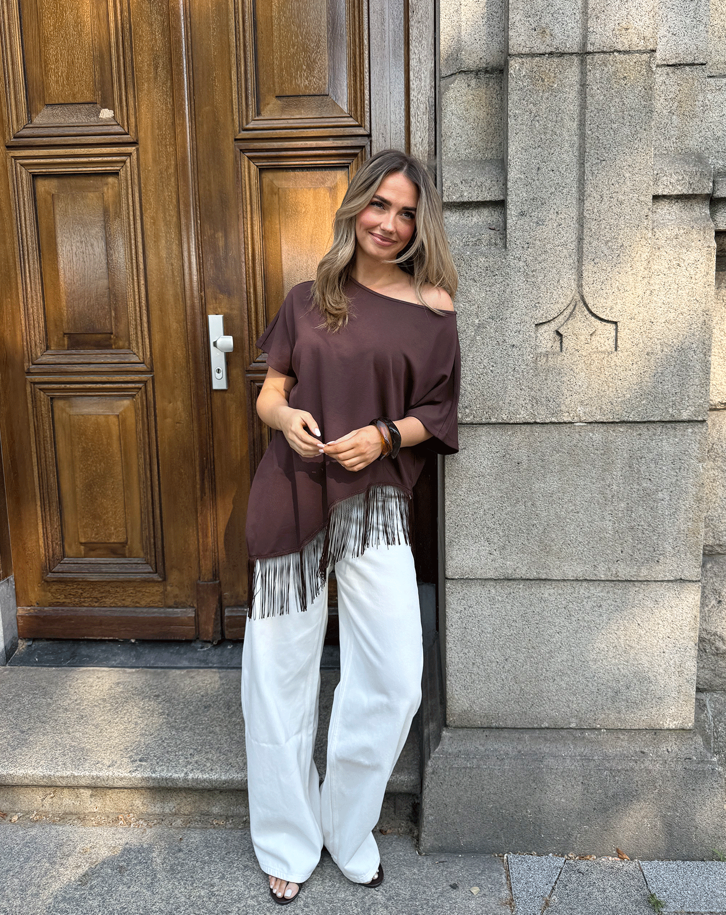 FRINGE TEE BRUIN