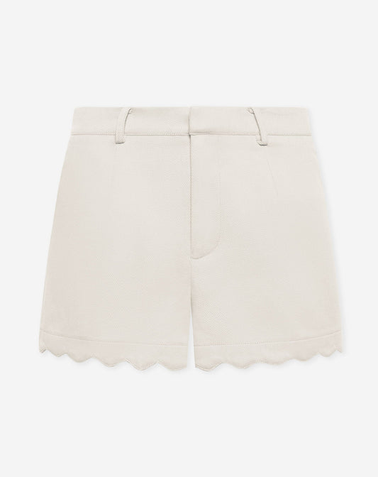SCALLOPED EDGE SHORTS CRÈME