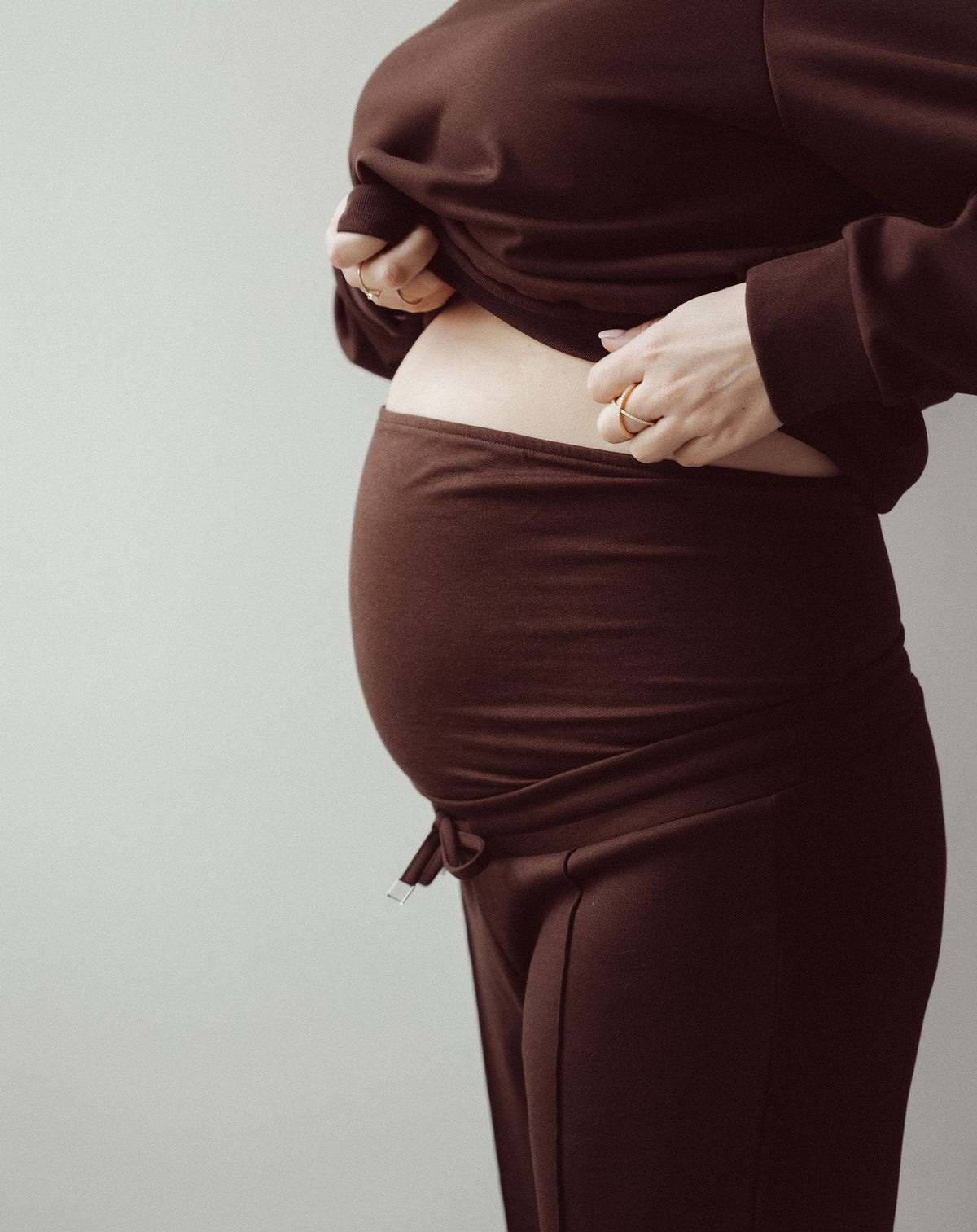SCUBA PINTUCK PANTS MATERNITY BRUIN