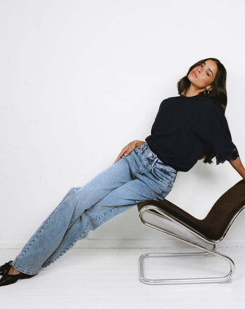 BOOTCUT JEANS BLAUW