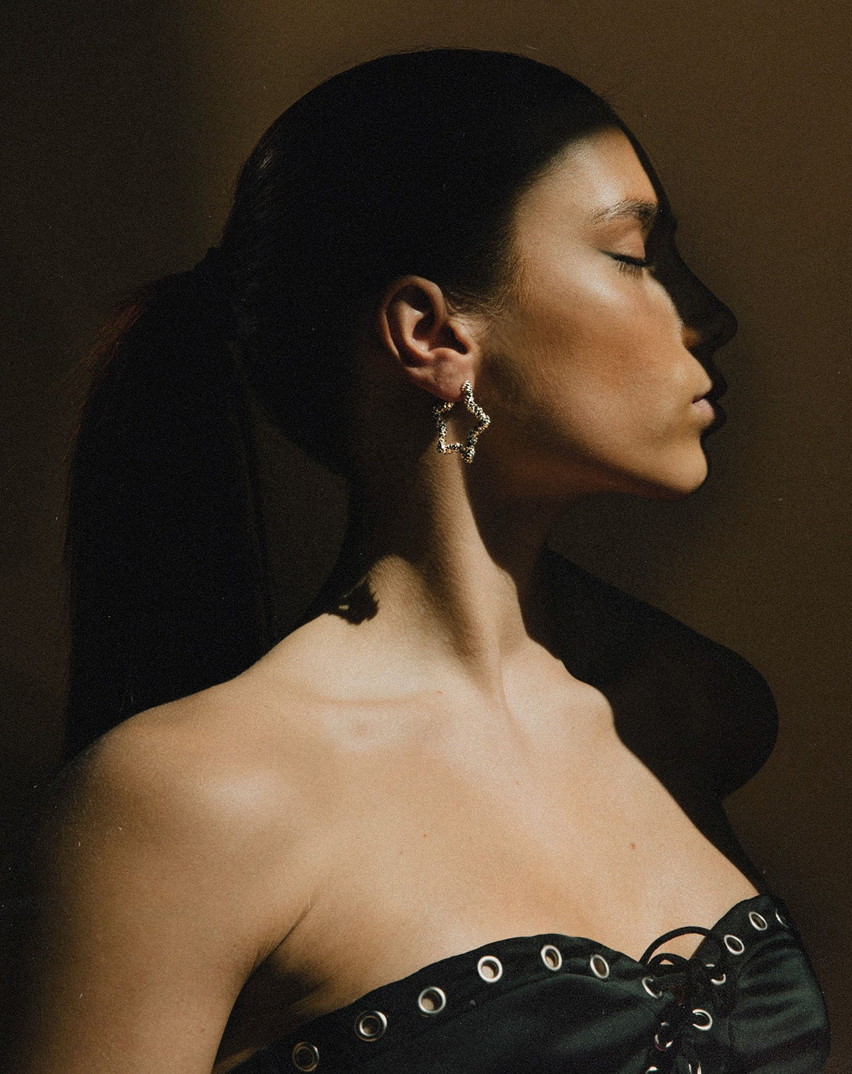 STRUCTURE STAR EARRINGS